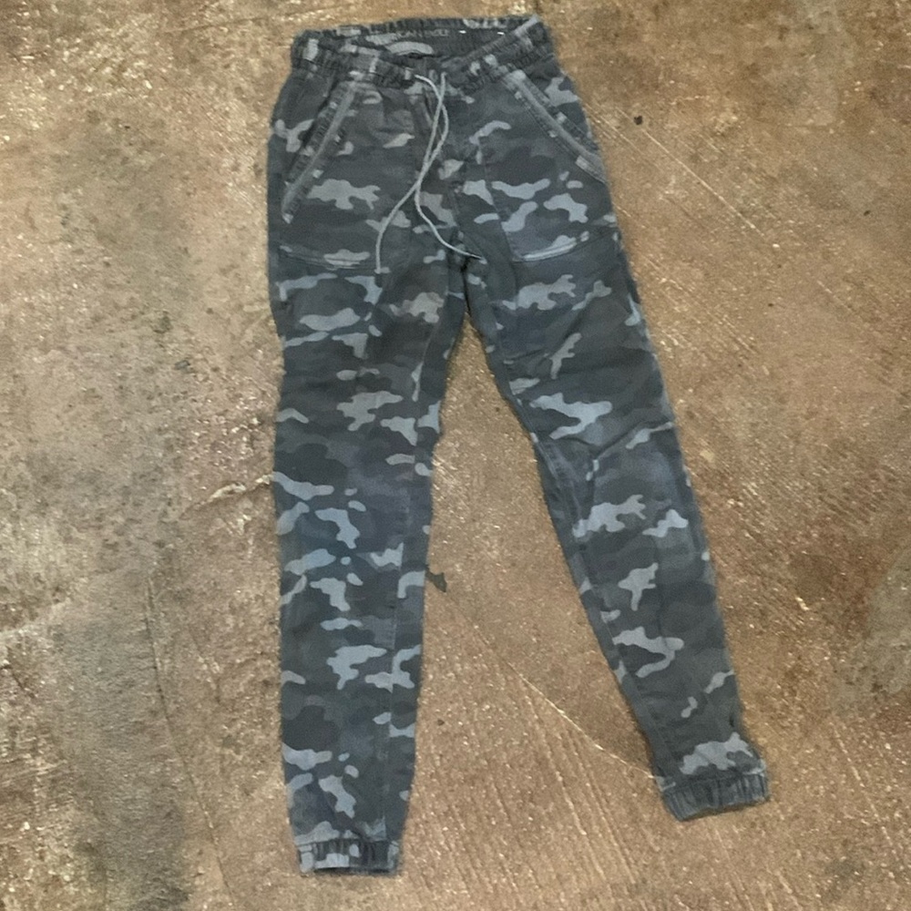 American Eagle camo stretch jean joggers